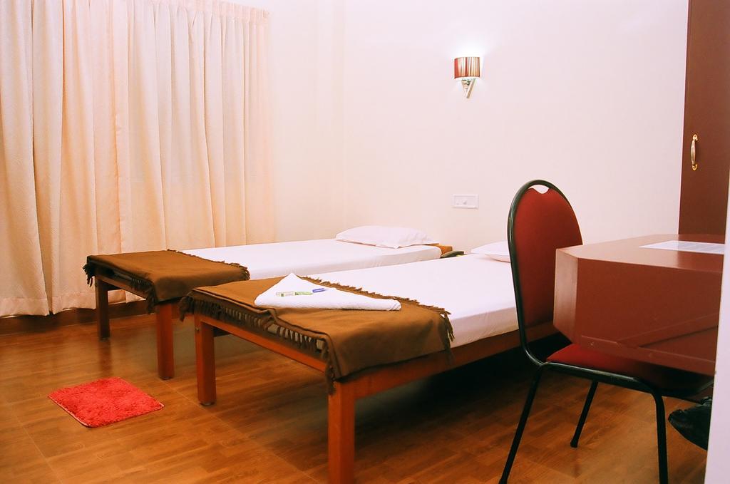 Hotel Srinivas Kochi Bilik gambar
