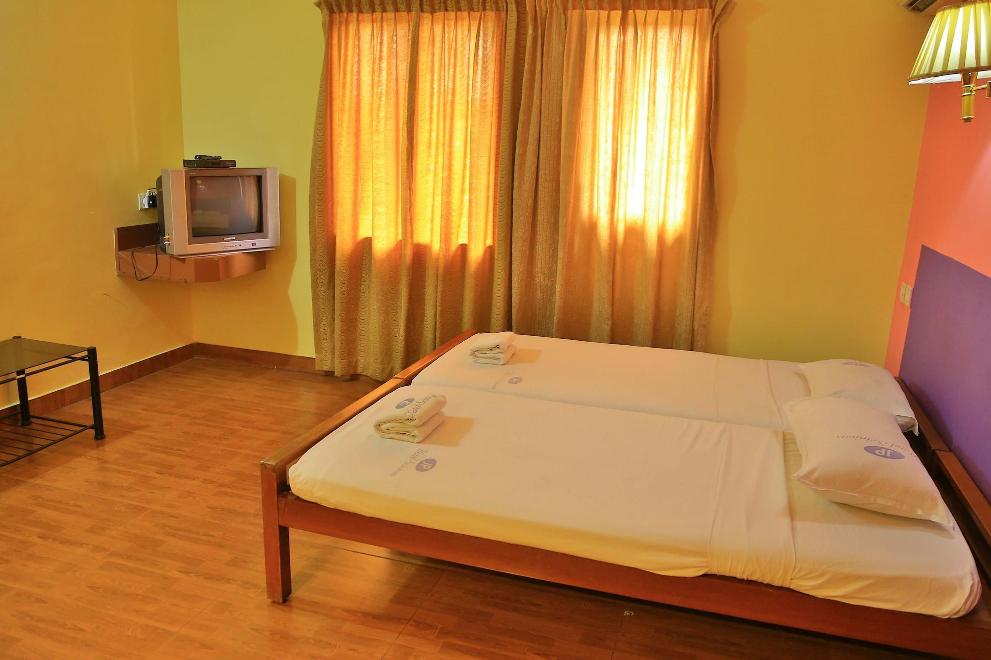 Hotel Srinivas Kochi Luaran gambar
