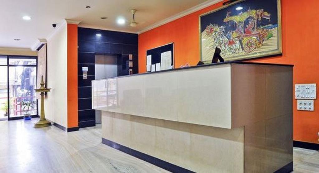 Hotel Srinivas Kochi Luaran gambar